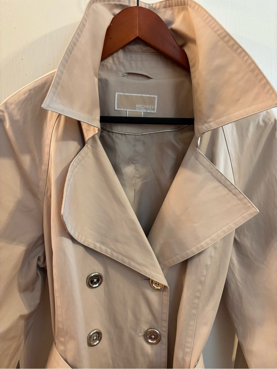 Michael Kors Jackets & Blazers - Michael Kors Light Beige Double-Breasted Trench with Notched Lapel